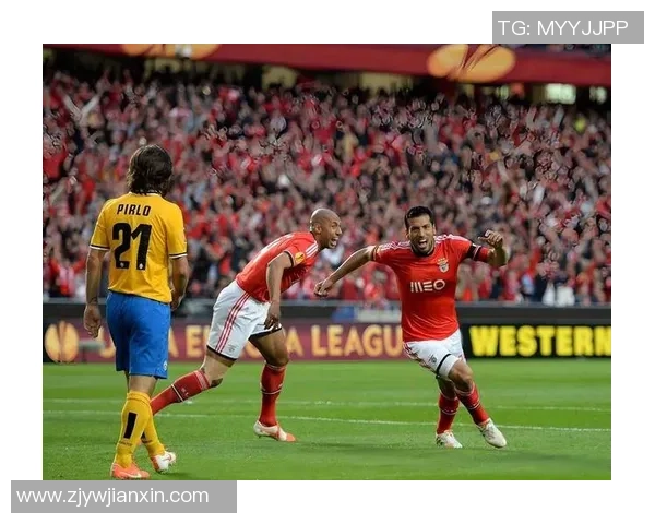 世界杯精彩对决本菲卡与热刺激战成平局帽子戏法瞬间点燃全场氛围 世界杯精彩对决本菲卡与热刺激战成平局帽子戏法瞬间点燃全场氛围