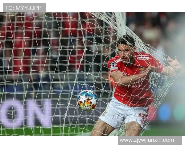 欧冠精彩对决本菲卡大胜那不勒斯点球大战瞬间点燃全场激情 欧冠精彩对决本菲卡大胜那不勒斯点球大战瞬间点燃全场激情