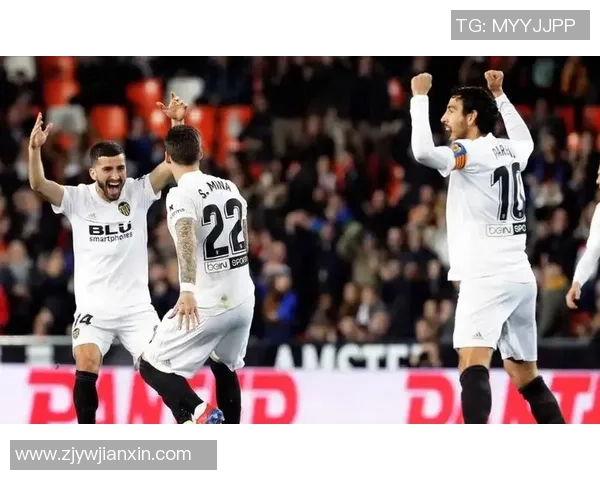 西甲精彩对决皇马主场大胜莱比锡球星帽子戏法点燃激情与转会传闻 西甲精彩对决皇马主场大胜莱比锡球星帽子戏法点燃激情与转会传闻