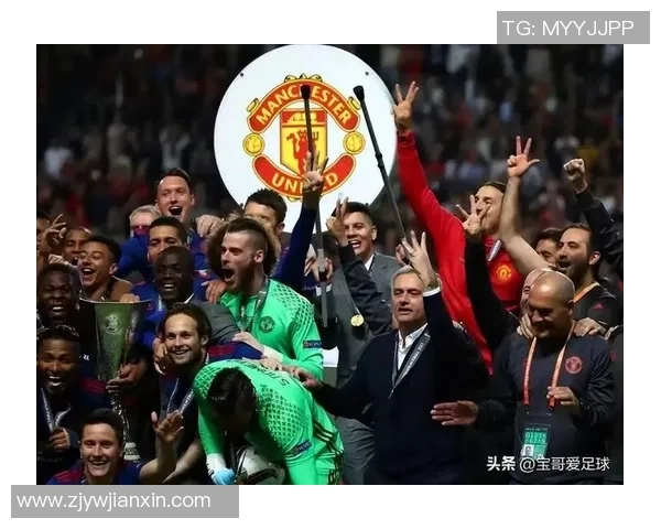 世界杯激战阿森纳与曼联握手言和争议判罚引发全场热议