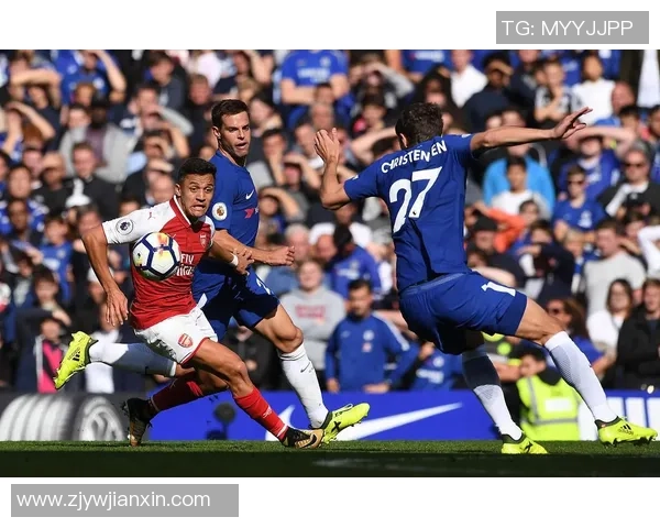 中超激战曼联大胜热刺六球狂潮点球大战引爆全场热情 中超激战曼联大胜热刺六球狂潮点球大战引爆全场热情