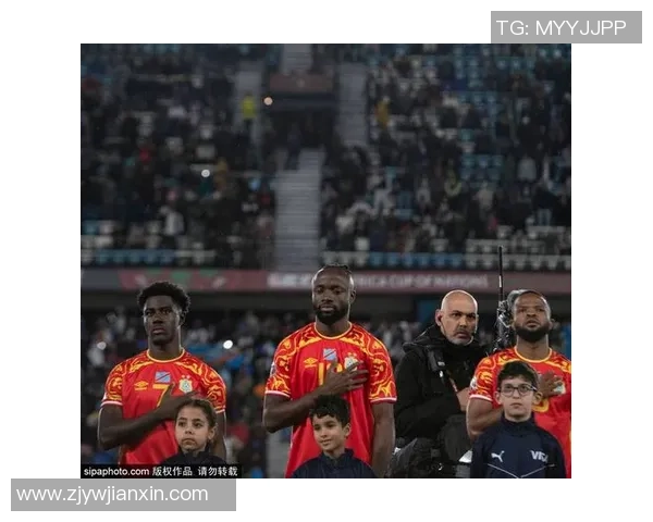 中超激战里昂逆转波尔图红牌事件引发全场热议与转会猜测 中超激战里昂逆转波尔图红牌事件引发全场热议与转会猜测